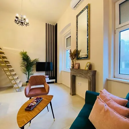 Delux Center - Apartman